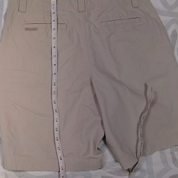COLUMBIA SHORT SIZE 10 - Picture 6 of 8